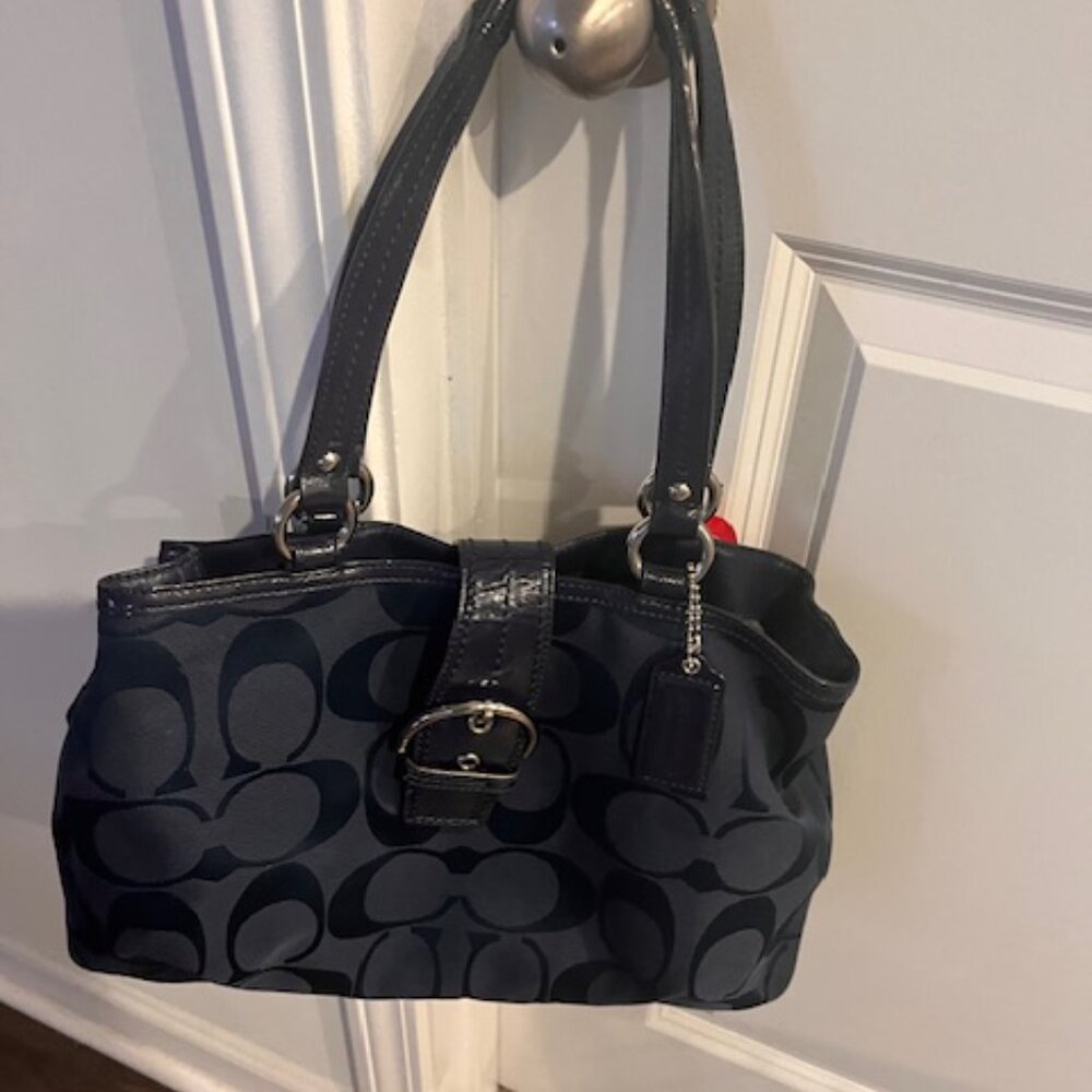 Coach Soho F19253 Navy Signature Jacquard Carryall Shoulder Bag Buckle Leather